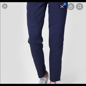 Navy figs Kanye motto skinny pants S